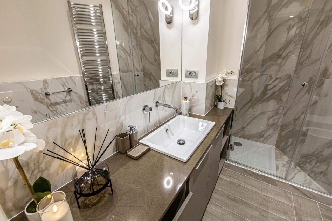 Duomo Terrace Studio R&R Milano Ngoại thất bức ảnh